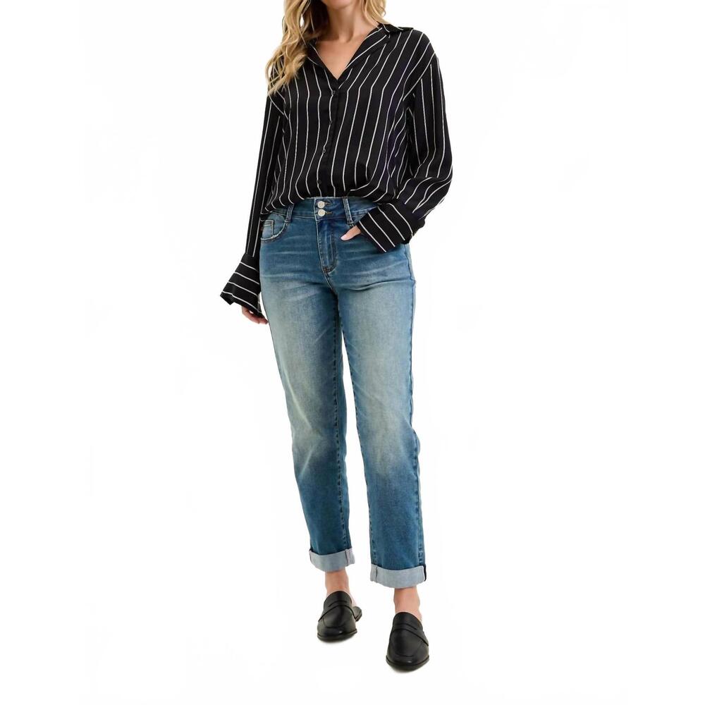 NEW JUDY BLUE cool denim with cross back belt loop boyfriend jeans in blue